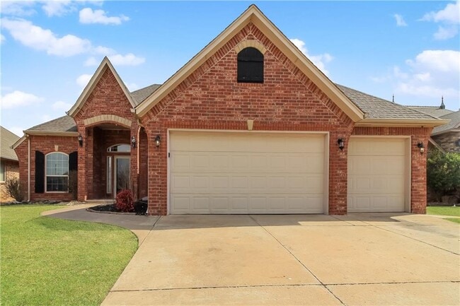 Building Photo - 1012 Kelsi Dr