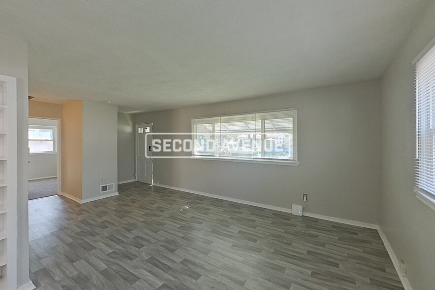 Building Photo - 2313 Magnolia Pl