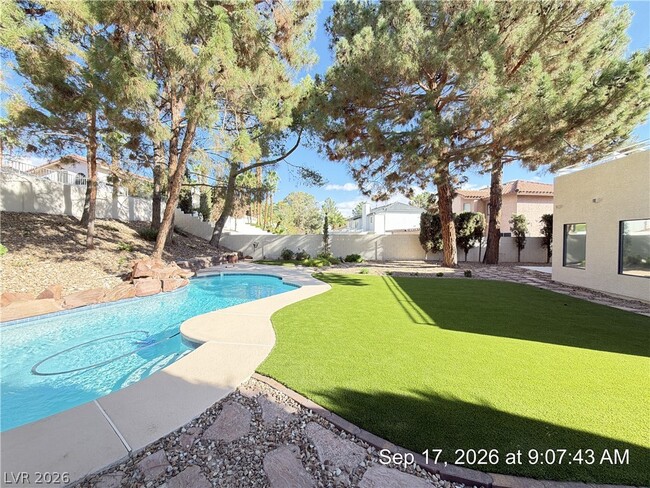 Building Photo - 2817 Crystal Cove Dr