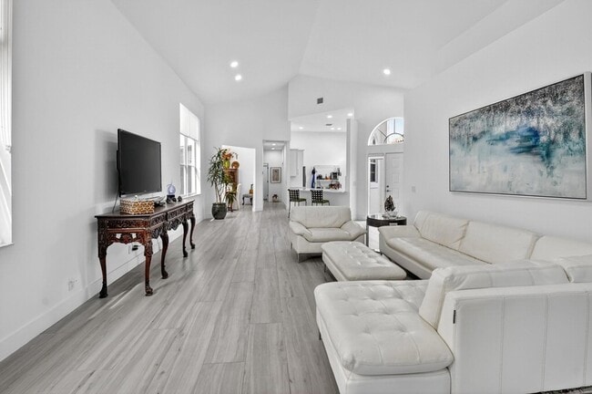 Building Photo - 6668 NW 25th Terrace