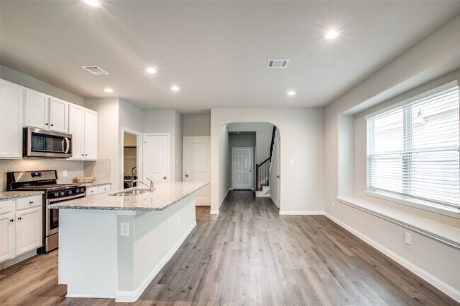 Building Photo - 3649 Cub Dr