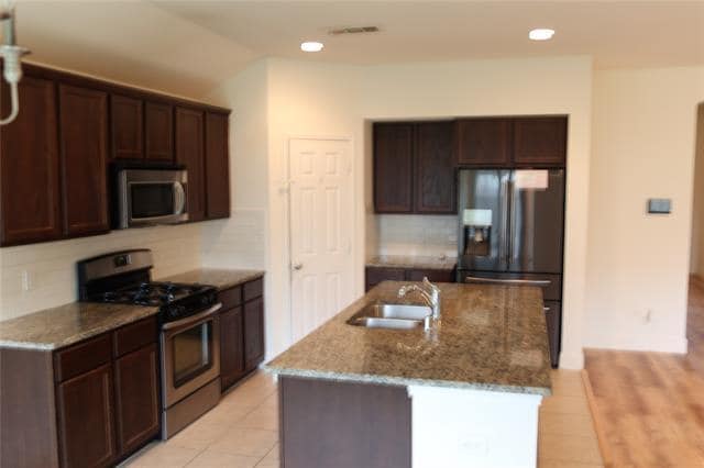 Building Photo - 1700 Zebra Finch Dr