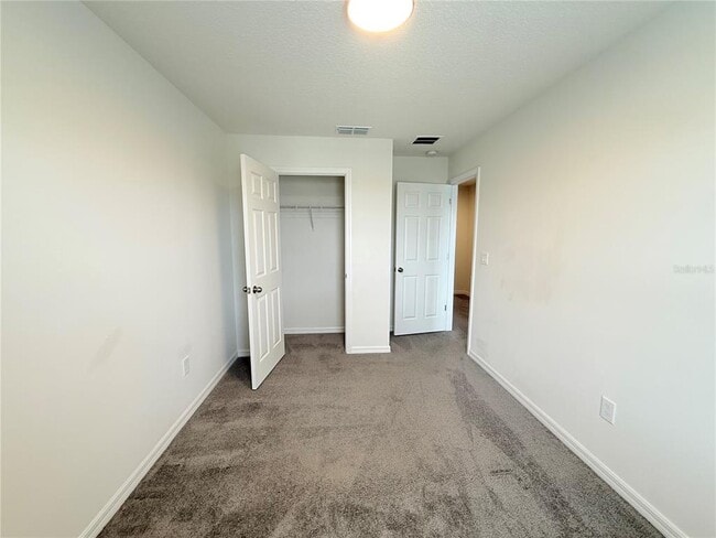 Building Photo - 16527 Prairie School Dr