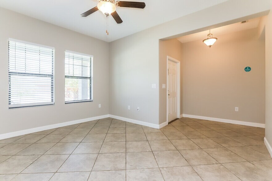 Building Photo - 10205 Count Fleet Dr
