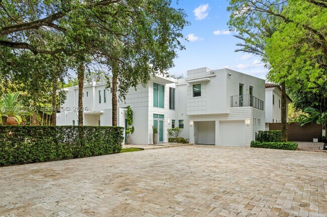 Building Photo - 3917 S Le Jeune Rd
