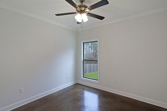 Building Photo - 1172 Greenfield Cir