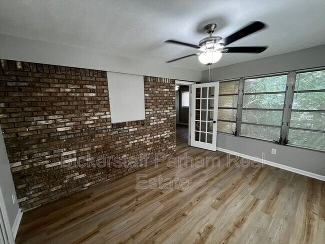 Building Photo - 3836 Arrel Dr