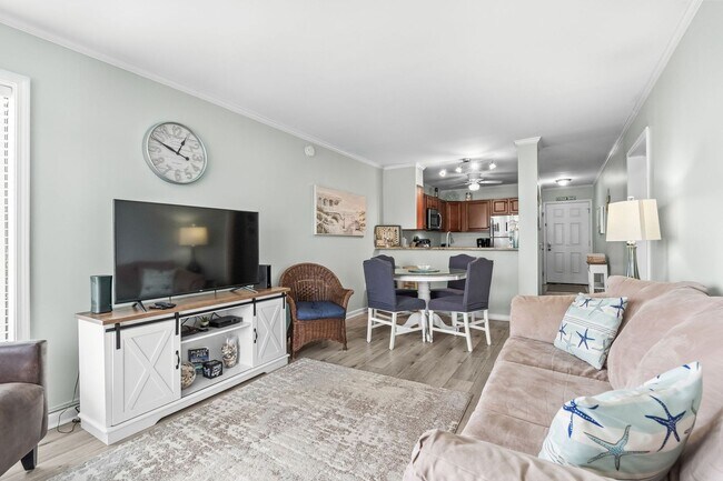 Building Photo - 2405 S Ocean Blvd