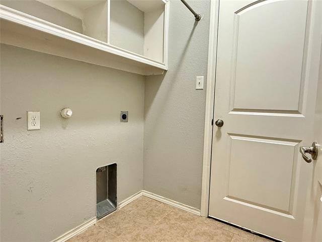 Building Photo - 412 Windridge Dr