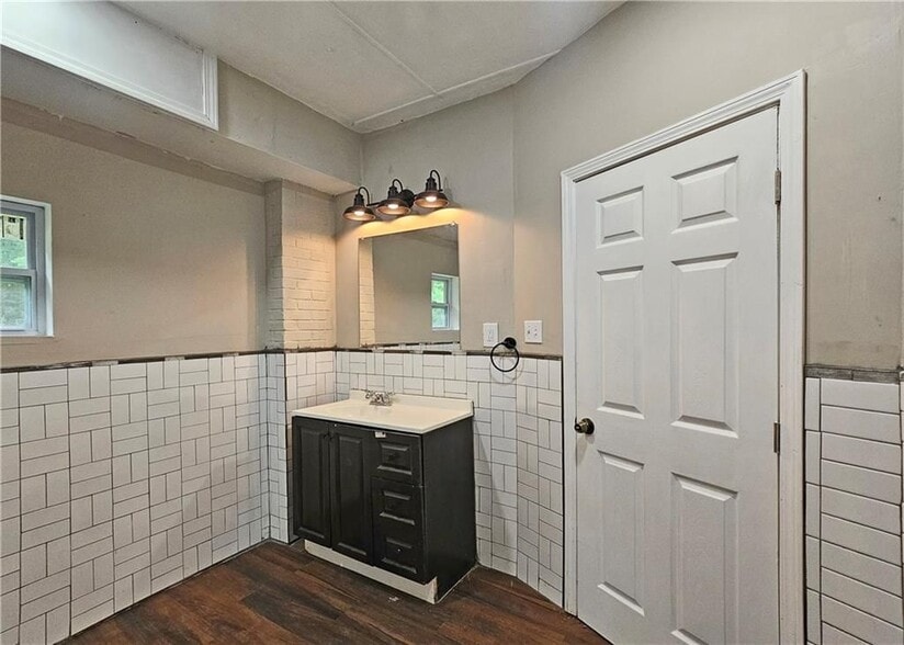 Building Photo - 4149 Connor Dr