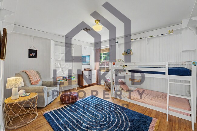 Building Photo - Beautiful Maple Ridge Home