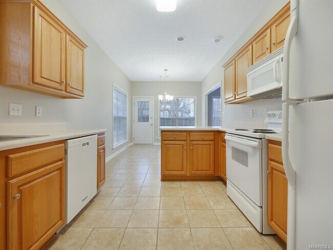 Building Photo - 300 Atasi Dr