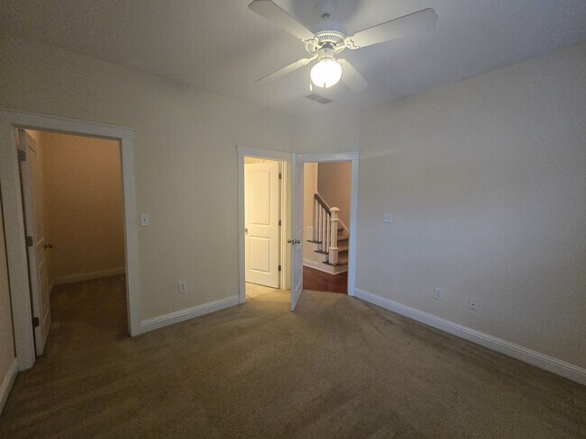 Building Photo - 170 Jonas Ave