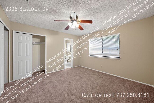 Building Photo - 2306 Blalock Dr