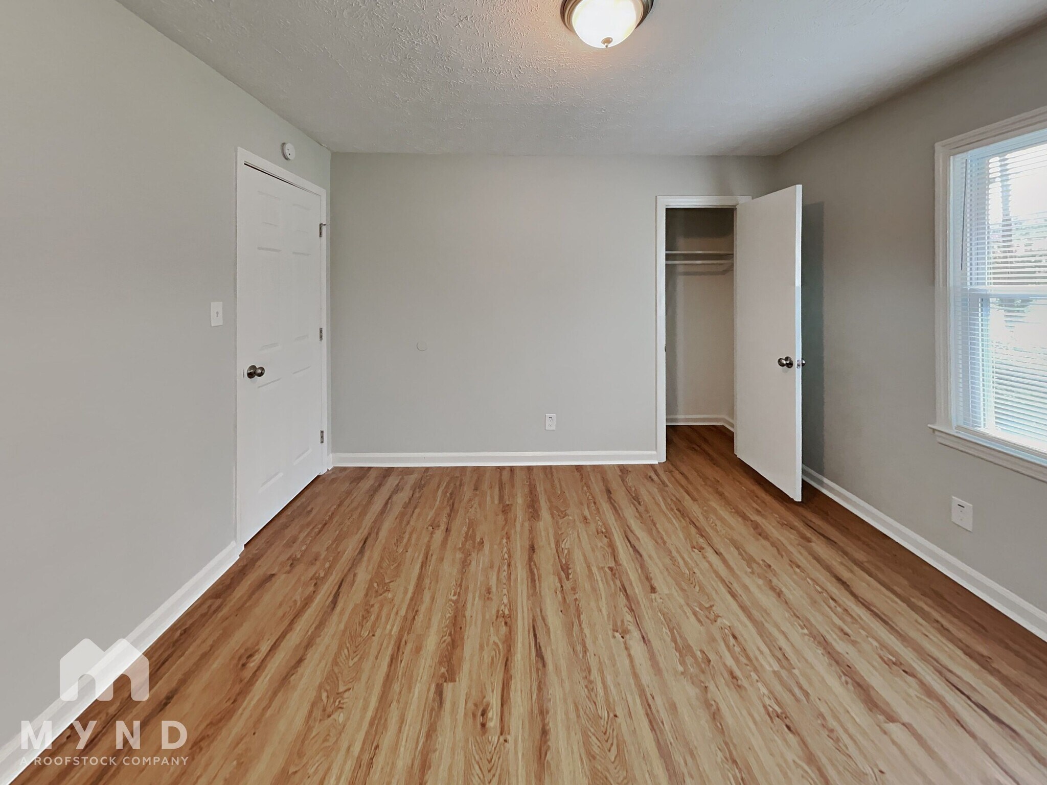 Building Photo - 1590 Bagpipe Pl