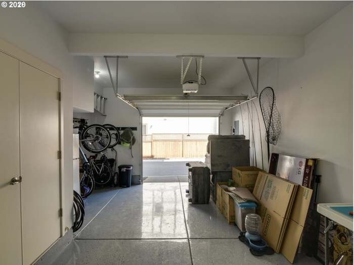 Garage - 28488 SW Villebois Dr N