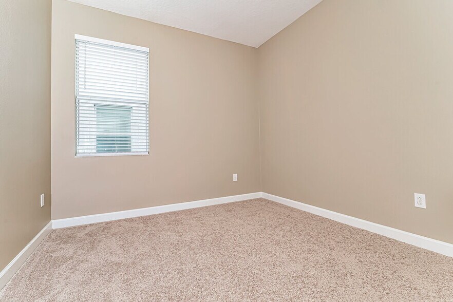 Building Photo - 9916 Pecan Hickory Way