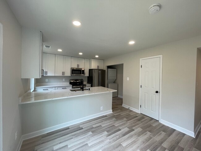 Building Photo - 9854 Hagel Cir