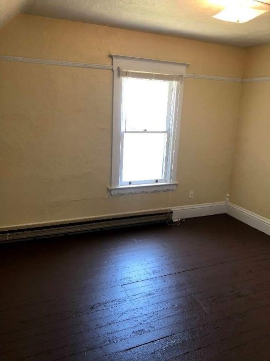 Building Photo - 802 10th Ave