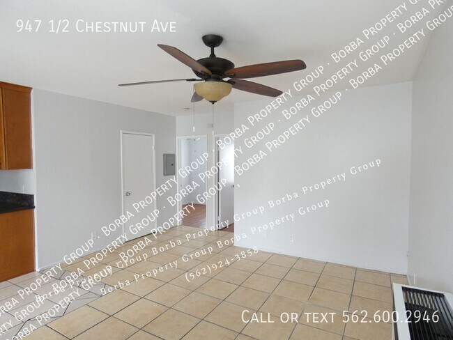 Building Photo - 947 1/2 Chestnut Ave-