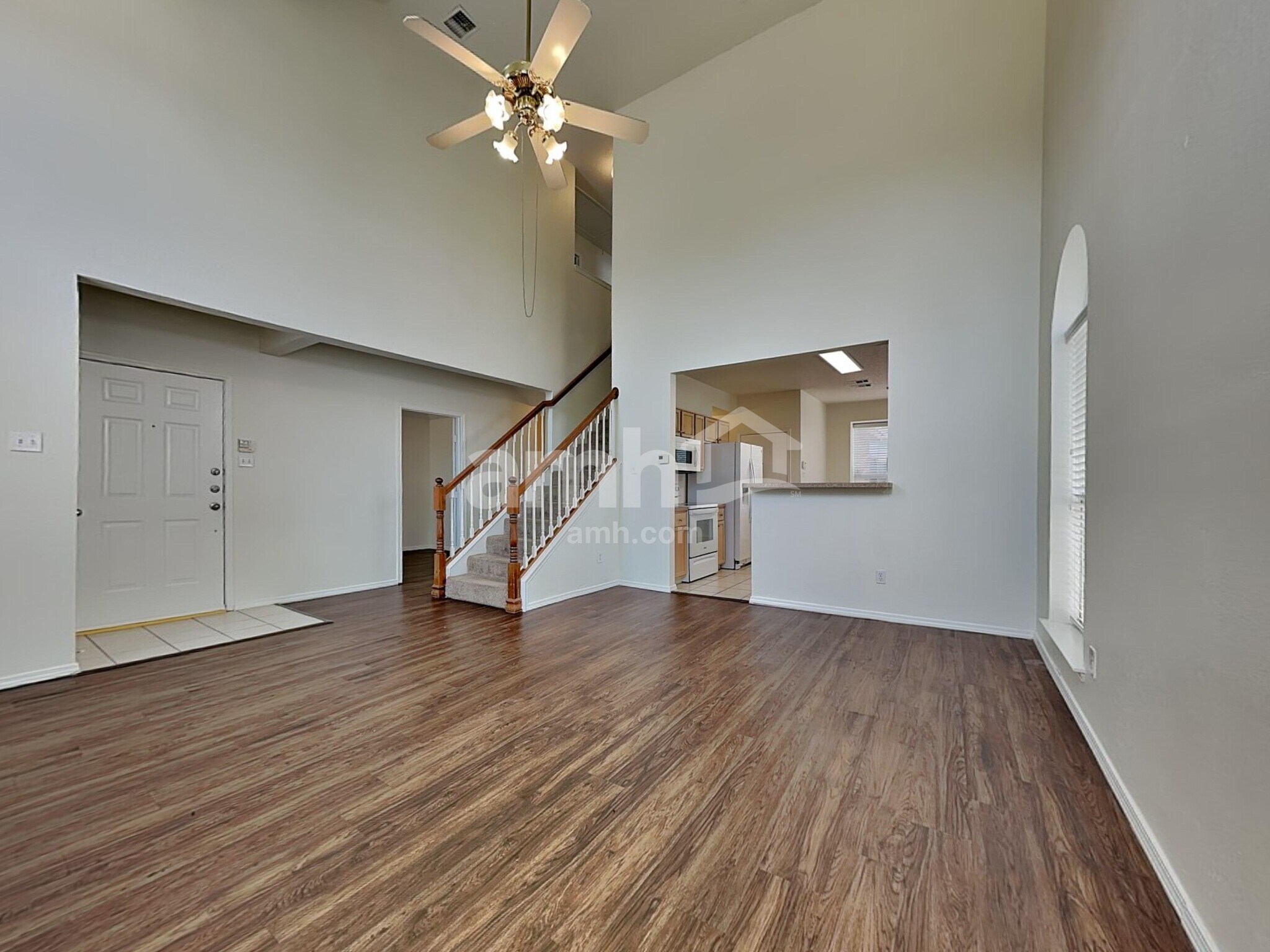 Building Photo - 1809 Mapleleaf Dr