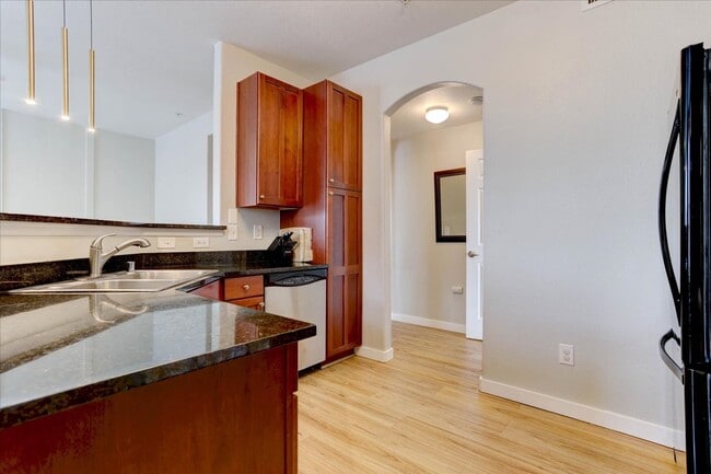 Building Photo - Charming 2-bedroom, 2-bath condo in Erie, CO,