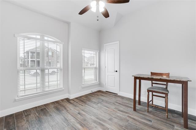 Building Photo - 9100 Amistad Ln