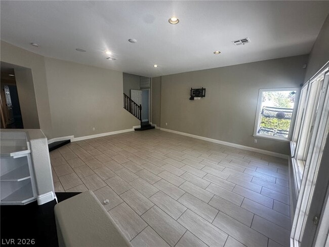 Building Photo - 8623 Golden Canyon Rd