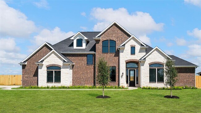 Primary Photo - 3511 Palm Crest Dr