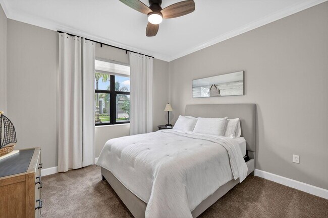 Building Photo - 12447 SW Blue Mangrove Pkwy