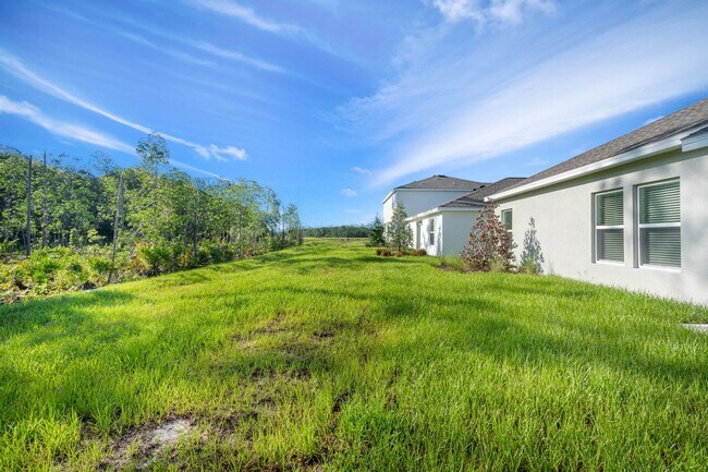 Building Photo - Welcome Home to the Preserve off LPGA