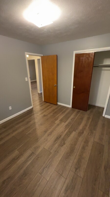 Building Photo - 4208 E 189th St