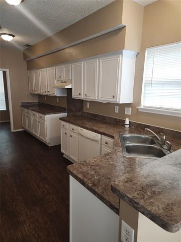 Building Photo - 2917 Clovermeadow Dr