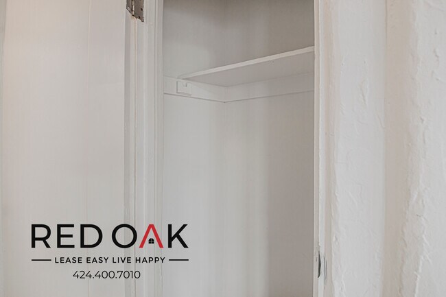 Building Photo - 921 S Bonnie Brae St