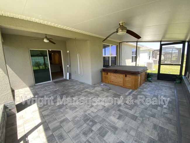 Building Photo - 2712 Storybrook Preserve Dr