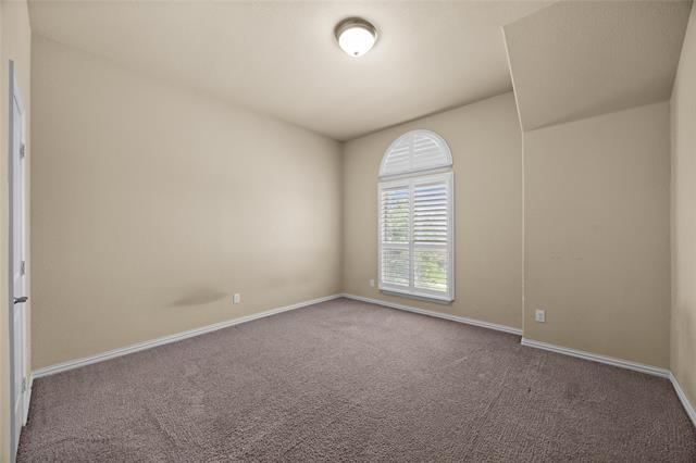 Building Photo - 6833 San Antonio Dr