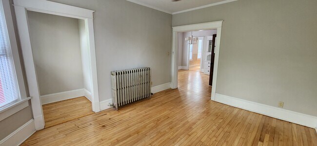 Building Photo - 2529 N Fratney St