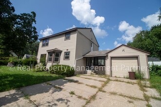 Building Photo - 1350 Giddings Ave SE