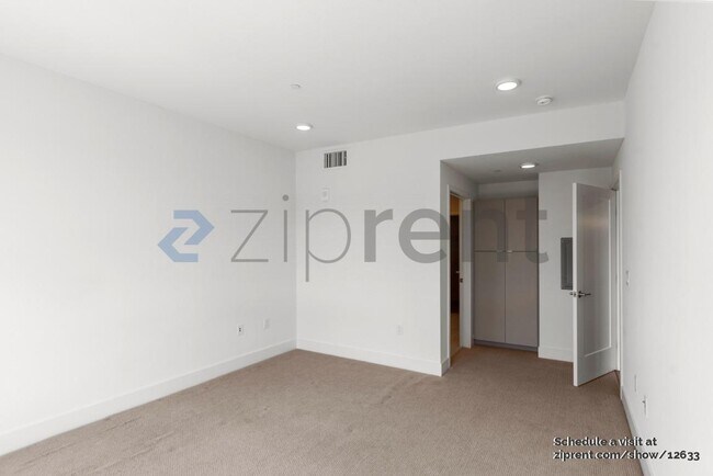 Building Photo - 3768 Capitol Ave