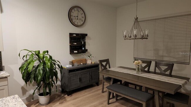 Building Photo - 2155 Brillante Dr