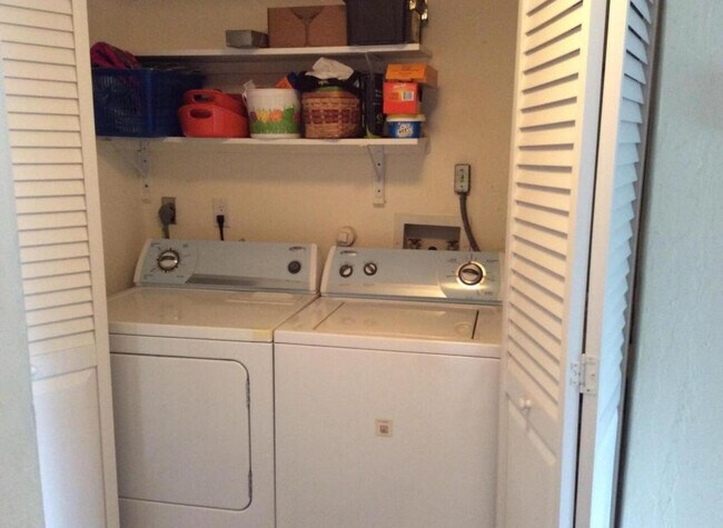 Building Photo - 9200 SW 3rd St