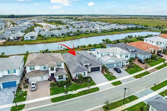 Building Photo - 12272 Waterstone Cir