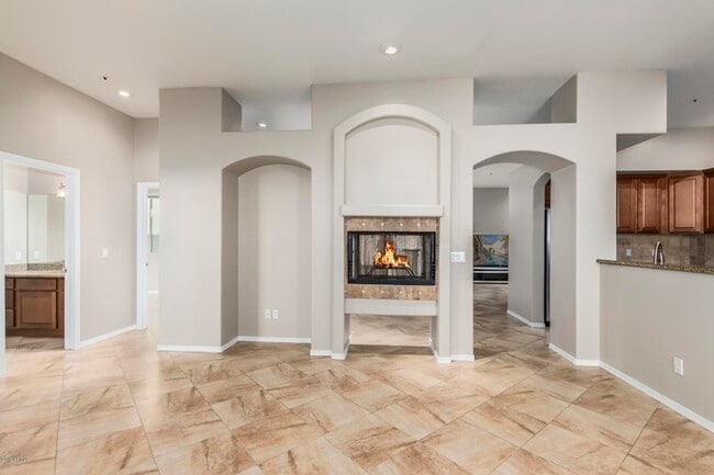Building Photo - 9268 E Aster Dr
