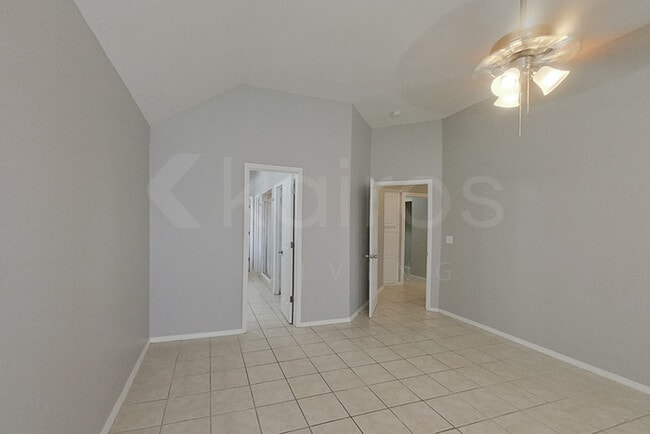 Building Photo - 1336 NW 9th St