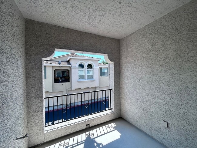 Building Photo - 201 Ferry Cir