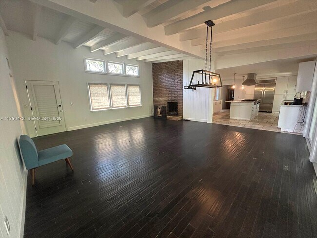 Building Photo - 6395 SW 42nd Terrace