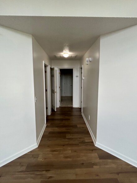 Building Photo - 3016 Weatherby Ct
