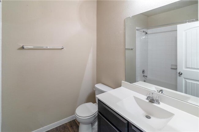 Building Photo - 15117 Bullbrier Rd
