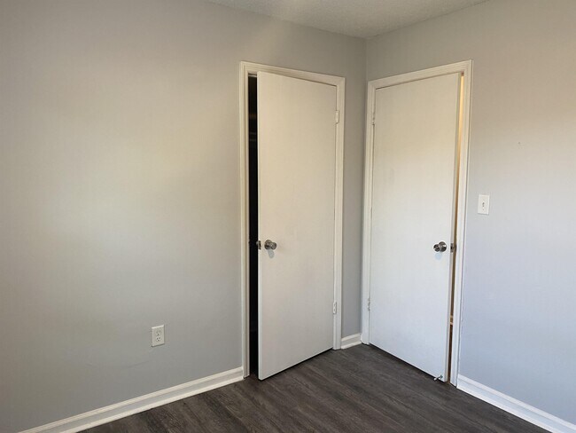 Building Photo - 1251 Sumner Ave