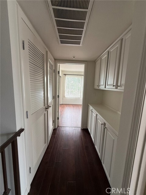 Building Photo - 4904 Laurel Canyon Blvd